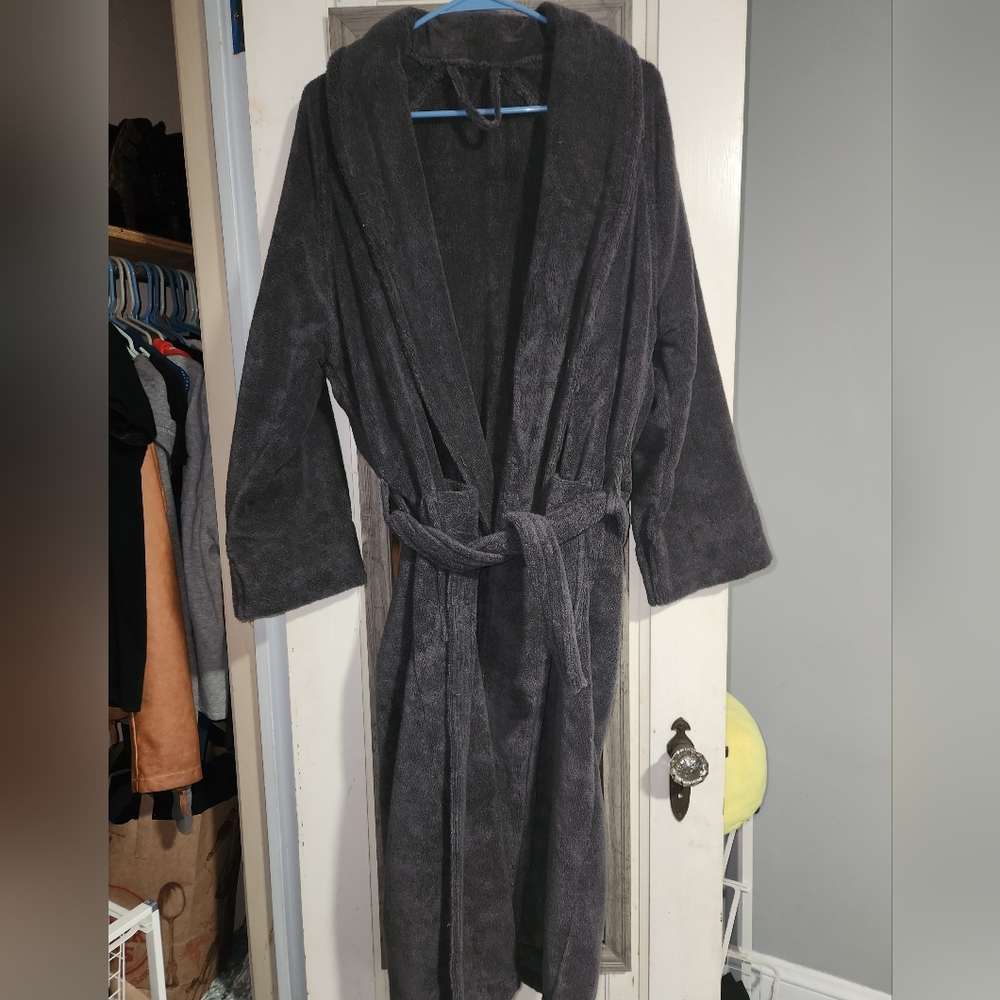 Ikea dark gray bathrobe
